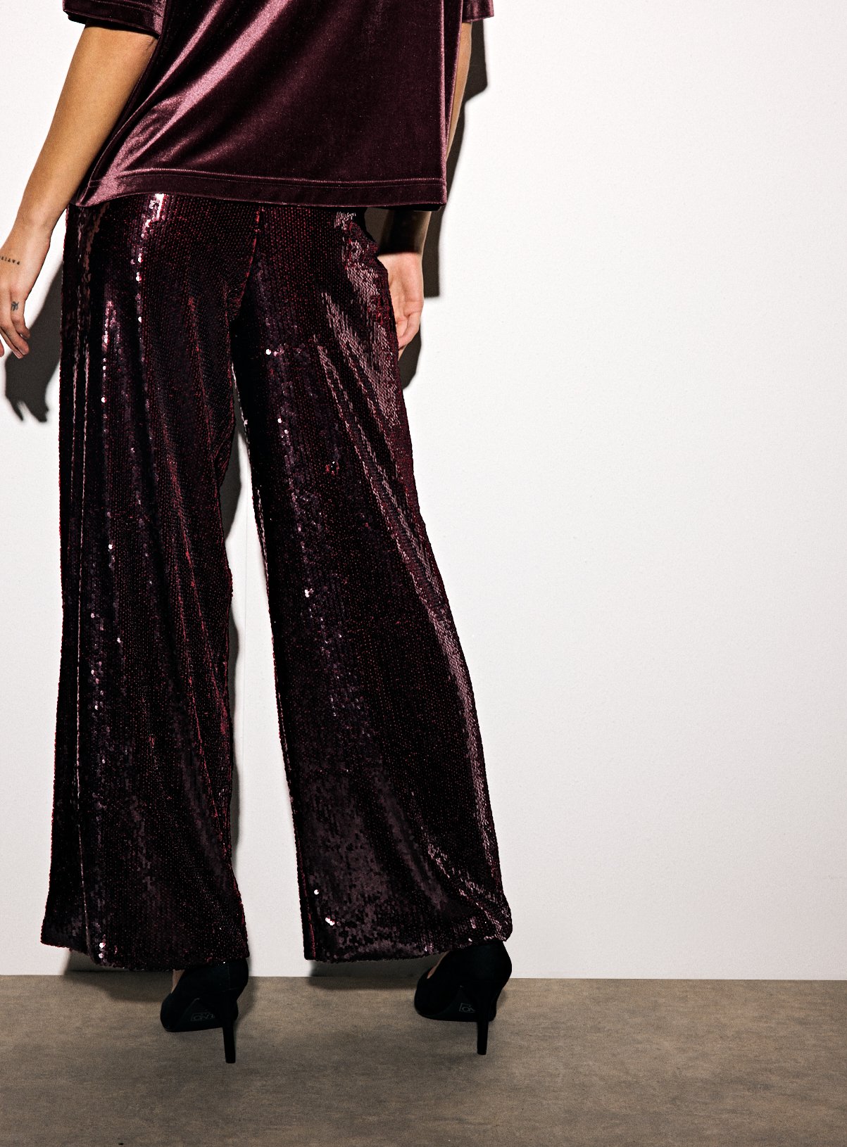Burgundy Sequin Embellished Wide Tailored Trousers  12L - Image 4 thumbnail